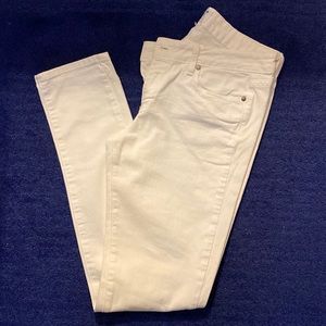 Paige Peg Skinny Size 29 white jeans